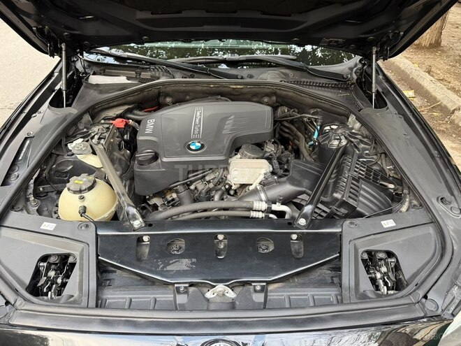 BMW 528 2015, 230,000 km - 2.0 l - Bakı
