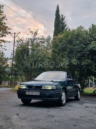 Opel Vectra 1995, 452,856 km - 2.0 l - Zaqatala