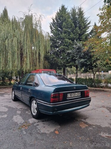 Opel Vectra 1995, 452,856 km - 2.0 l - Zaqatala