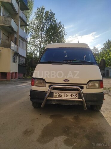 Ford Transit 1996, 256,280 km - 2.4 l - Mingəçevir