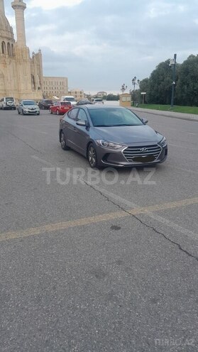 Hyundai Elantra 2018, 122,571 km - 2.0 l - Bakı