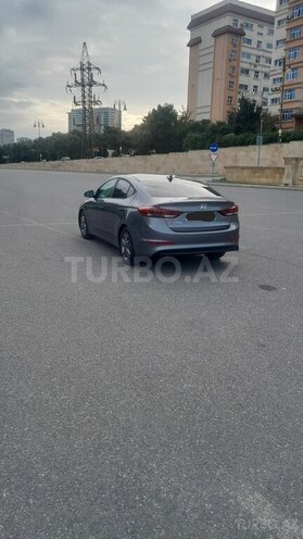 Hyundai Elantra 2018, 122,571 km - 2.0 l - Bakı