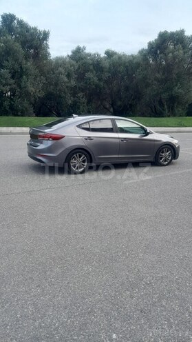 Hyundai Elantra 2018, 122,571 km - 2.0 l - Bakı