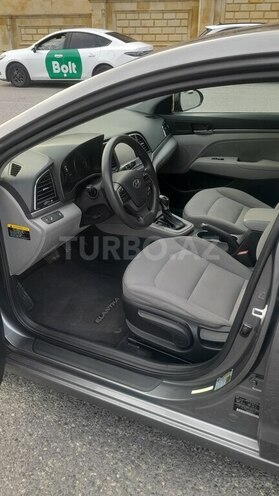 Hyundai Elantra 2018, 122,571 km - 2.0 l - Bakı