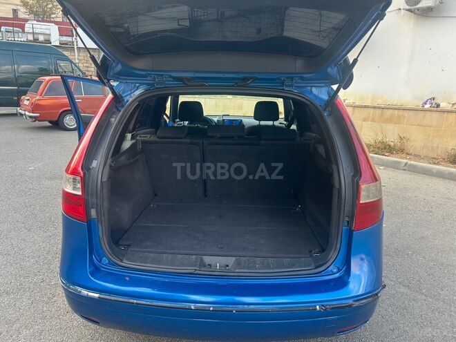 Hyundai i30 2008, 282,000 km - 1.6 л - Naftalan