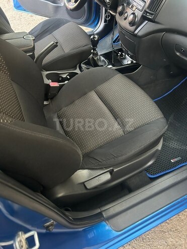 Hyundai i30 2008, 282,000 km - 1.6 л - Naftalan