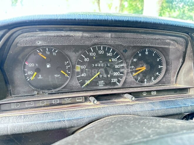 Mercedes 190 1992, 384,006 km - 2.0 л - Zərdab