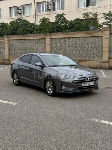 Hyundai Elantra 2018, 74,030 km - 2.0 l - Bakı