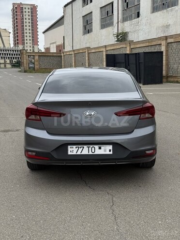 Hyundai Elantra 2018, 74,030 km - 2.0 l - Bakı