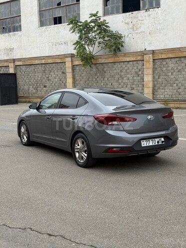 Hyundai Elantra 2018, 74,030 km - 2.0 l - Bakı