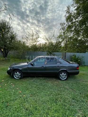 Mercedes C 220 1994, 521,770 km - 2.2 л - Ucar