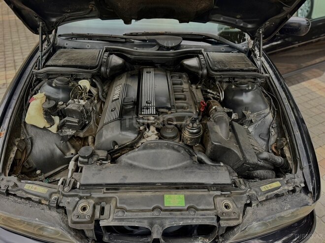 BMW 528 2000, 275,890 km - 2.8 l - Sumqayıt