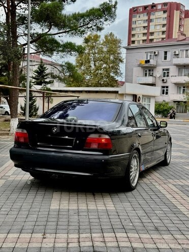BMW 528 2000, 275,890 km - 2.8 l - Sumqayıt