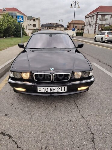 BMW 740 2001, 425,000 km - 4.4 l - Bakı