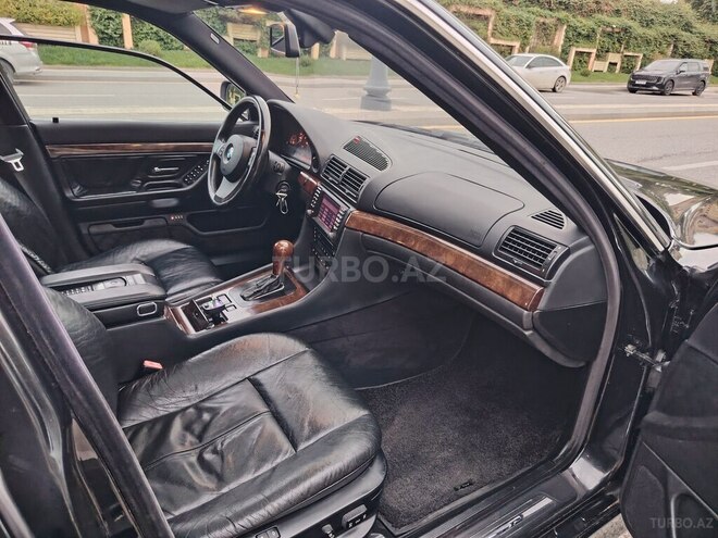BMW 740 2001, 425,000 km - 4.4 l - Bakı