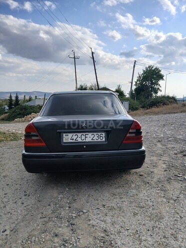 Mercedes C 180 1995, 405,608 km - 1.8 l - Şamaxı