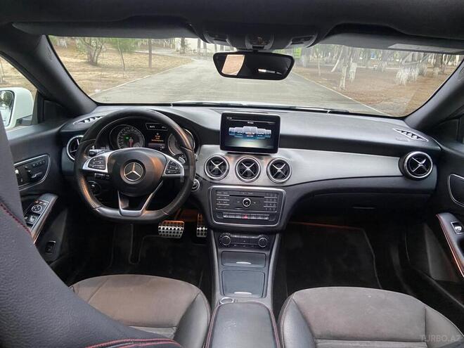 Mercedes CLA 200 2015, 161,788 km - 1.6 л - Bakı