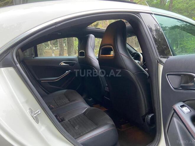 Mercedes CLA 200 2015, 161,788 km - 1.6 л - Bakı