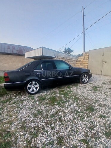 Mercedes C 180 1995, 405,608 km - 1.8 l - Şamaxı