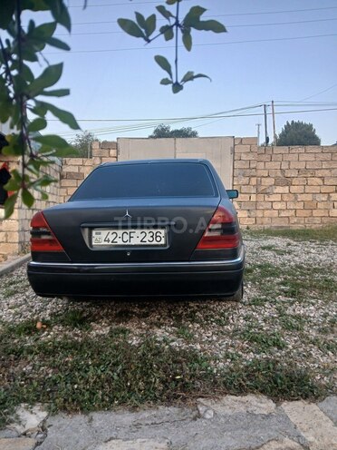 Mercedes C 180 1995, 405,608 km - 1.8 l - Şamaxı