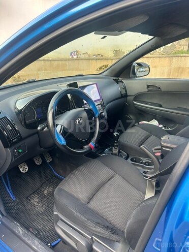 Hyundai i30 2008, 282,000 km - 1.6 л - Naftalan