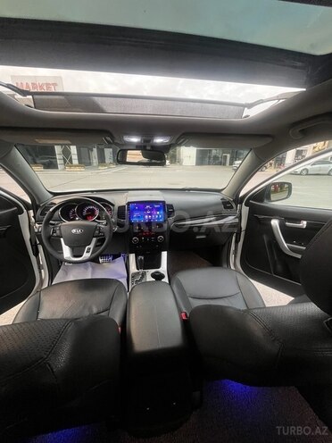 Kia Sorento 2011, 252,000 km - 2.0 л - Bakı