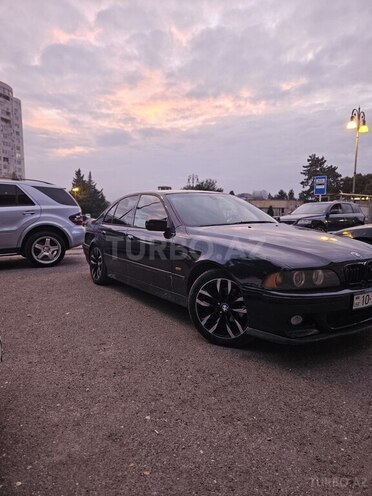 BMW 528 1999, 218,000 km - 2.8 l - Bakı