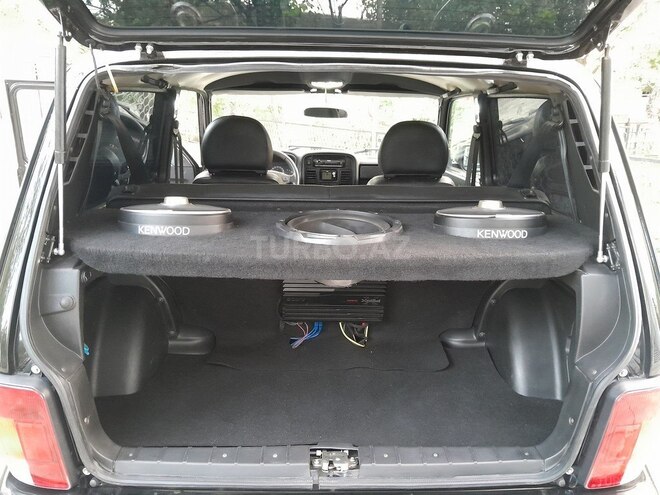 LADA (VAZ) Niva 2018, 80,000 km - 1.7 l - Yevlax
