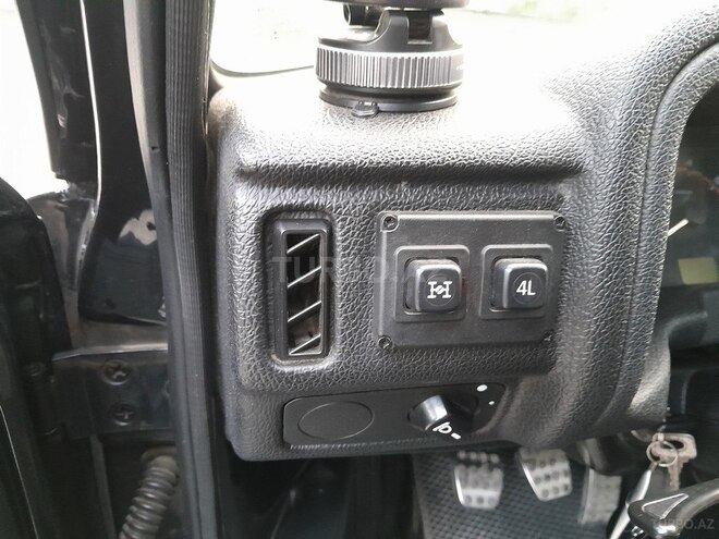 LADA (VAZ) Niva 2018, 80,000 km - 1.7 l - Yevlax