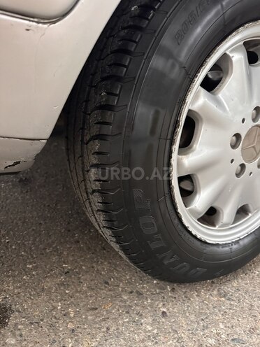 Mercedes E 240 1999, 455,000 km - 2.4 l - Masallı