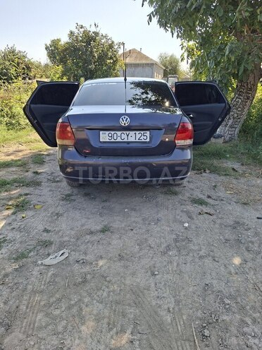 Volkswagen Polo 2012, 291,130 km - 1.6 l - Xudat