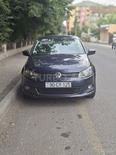 Volkswagen Polo 2012, 291,130 km - 1.6 l - Xudat