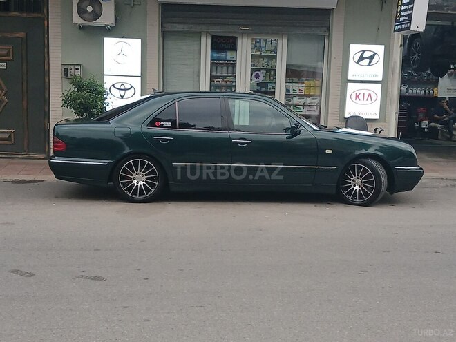 Mercedes E 280 1998, 286,000 km - 2.8 л - Bakı