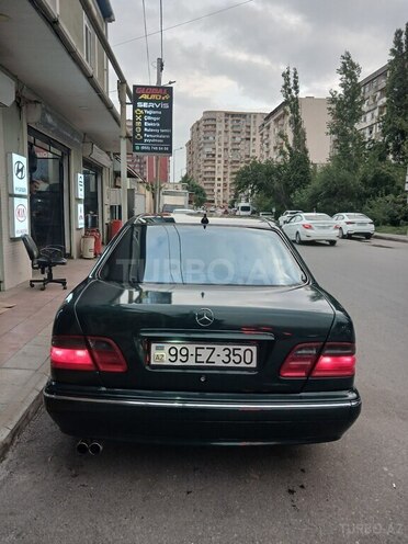 Mercedes E 280 1998, 286,000 km - 2.8 л - Bakı