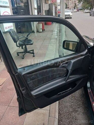 Mercedes E 280 1998, 286,000 km - 2.8 л - Bakı