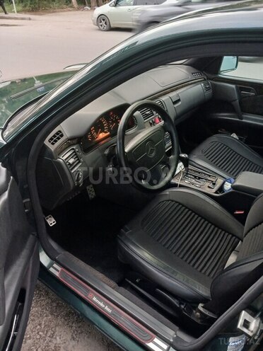 Mercedes E 280 1998, 286,000 km - 2.8 л - Bakı