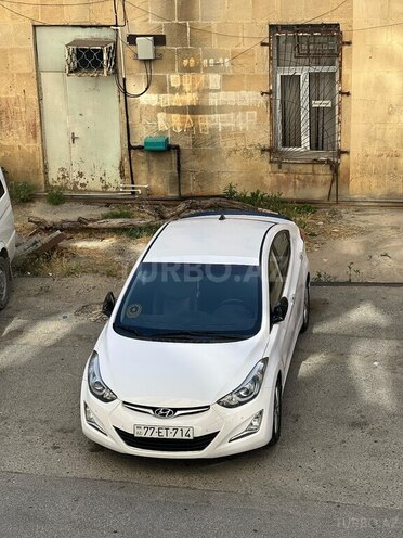 Hyundai Avante 2015, 252,000 km - 1.6 l - Bakı