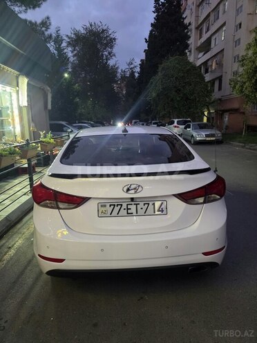 Hyundai Avante 2015, 252,000 km - 1.6 l - Bakı