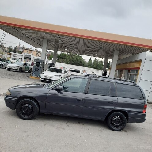 Opel Astra 1996, 248,000 km - 1.6 l - Bakı