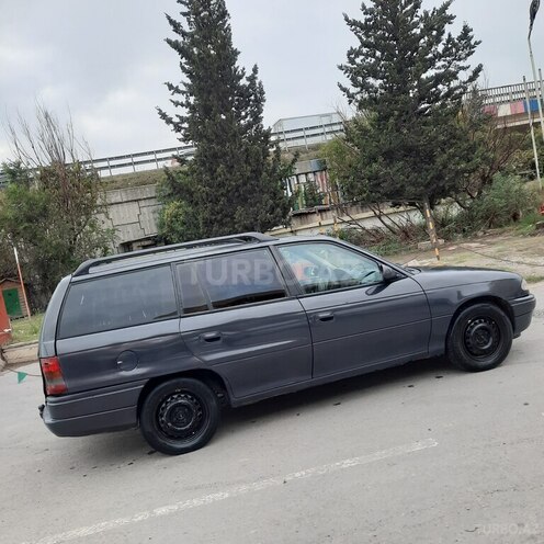 Opel Astra 1996, 248,000 km - 1.6 l - Bakı