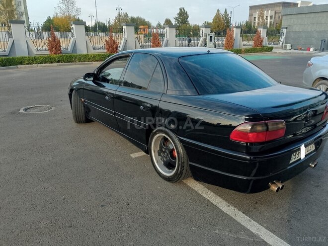 Opel Omega 1997, 365,000 km - 3.0 l - Yevlax
