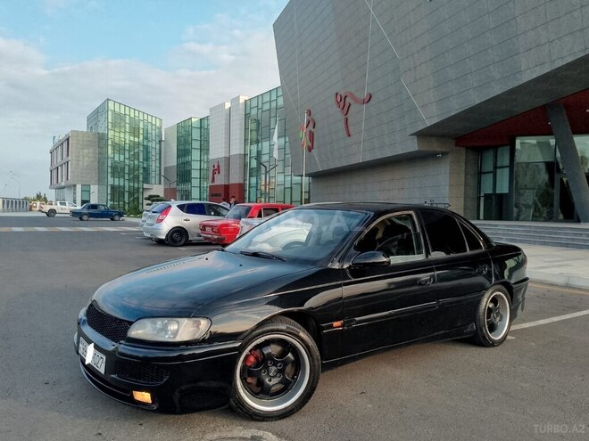 Opel Omega 1997, 365,000 km - 3.0 l - Yevlax