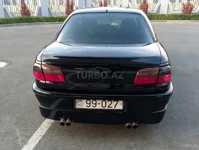 Opel Omega 1997, 365,000 km - 3.0 l - Yevlax