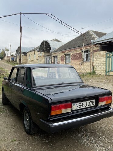 LADA (VAZ) 2107 2004, 350,000 km - 1.7 l - Göygöl