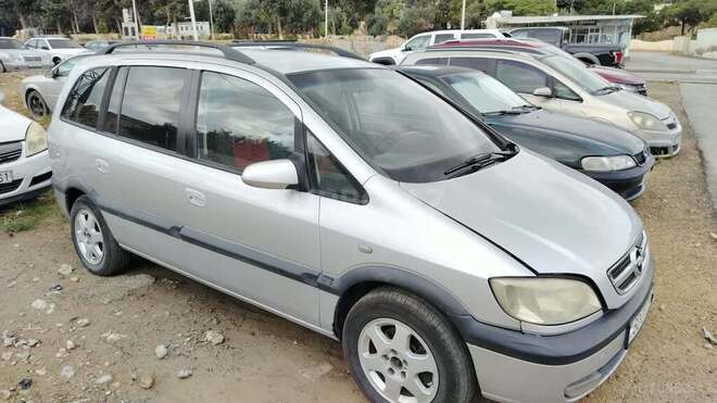 Opel Zafira 2003, 170,000 km - 2.0 л - Bakı
