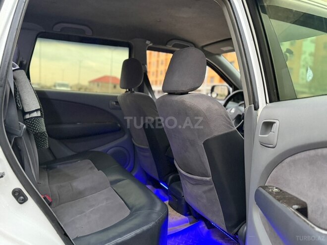 Mitsubishi Airtrek 2002, 324,000 km - 2.0 l - Bakı