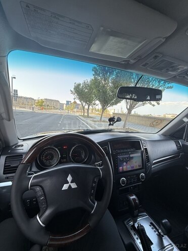 Mitsubishi Pajero 2007, 275,000 km - 3.0 l - Gədəbəy