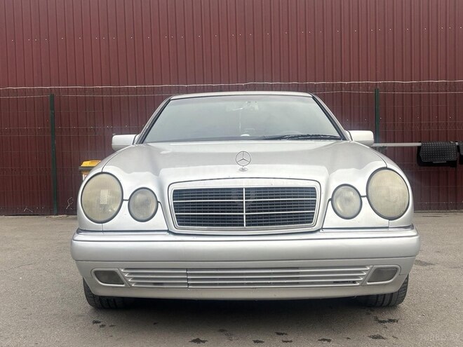 Mercedes E 240 1998, 319,479 km - 2.4 l - Bakı