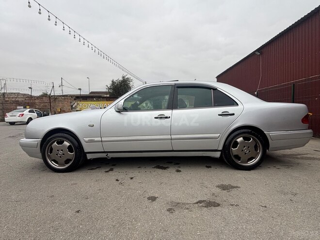 Mercedes E 240 1998, 319,479 km - 2.4 l - Bakı