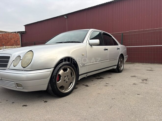 Mercedes E 240 1998, 319,479 km - 2.4 l - Bakı